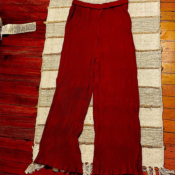 Pant and shirt set from shein !!! NEVER WORN ! - Picture 2 of 2